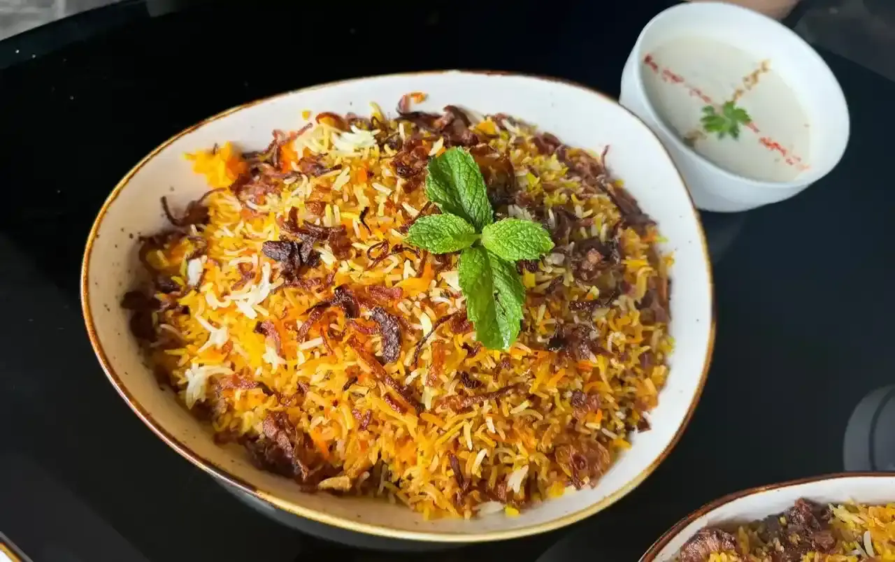 Chicken Biryani / Dum Biryani